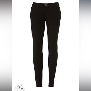 DL1961 Black Skinny Jeans with Stretchy Fit